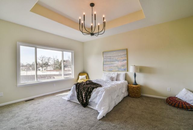 1227 S Horseback Ct, Wichita, KS 67230