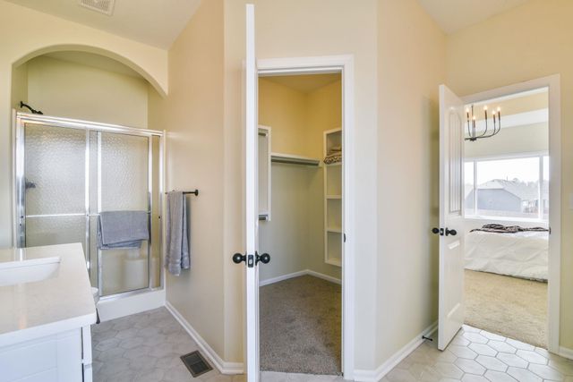 1227 S Horseback Ct, Wichita, KS 67230