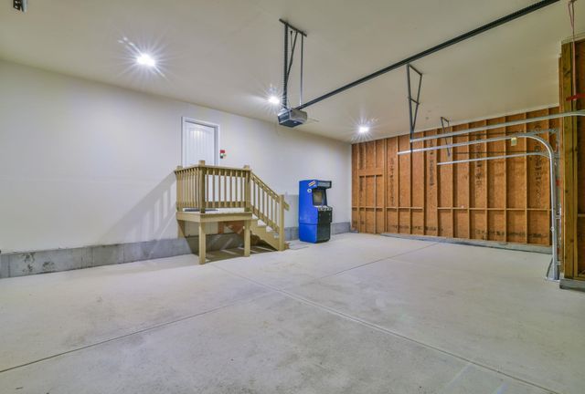 1227 S Horseback Ct, Wichita, KS 67230