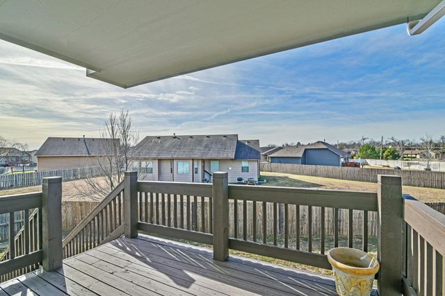 1227 S Horseback Ct, Wichita, KS 67230