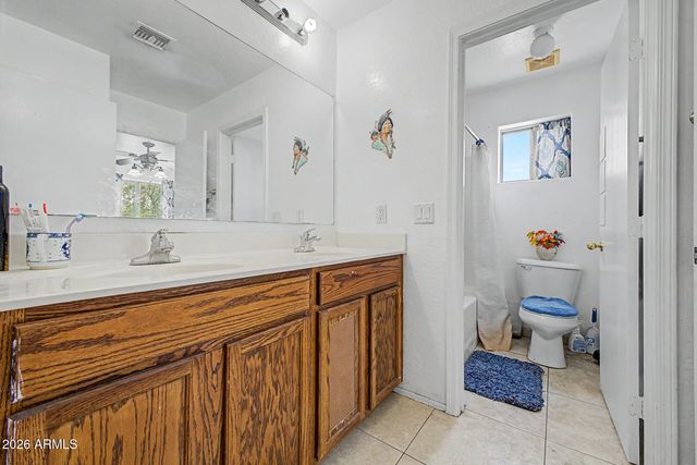 1618 W PECAN Road, Phoenix, AZ 85041