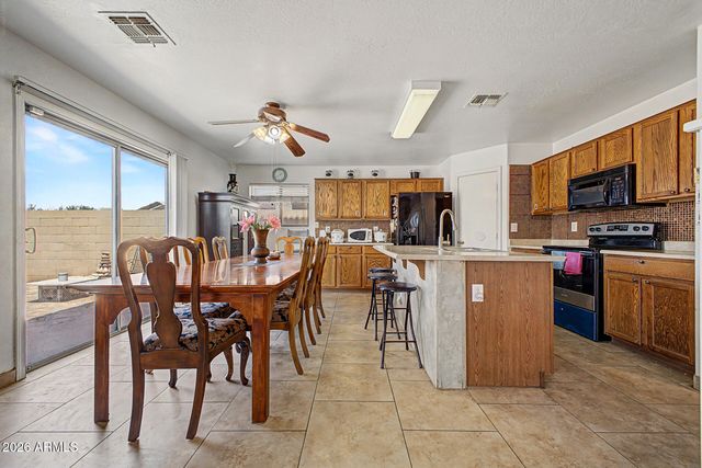 1618 W PECAN Road, Phoenix, AZ 85041