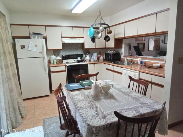 310 Sherwood Place, Merritt Island, FL 32953