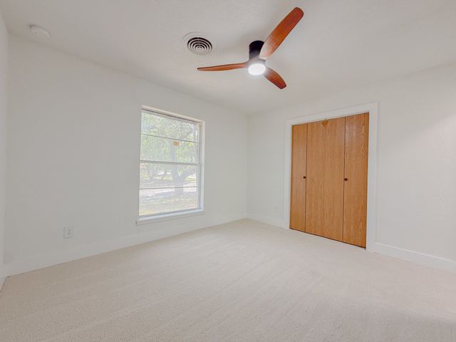 5520 Woodway Drive, Fort Worth, TX 76133