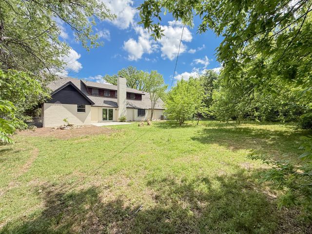 5520 Woodway Drive, Fort Worth, TX 76133