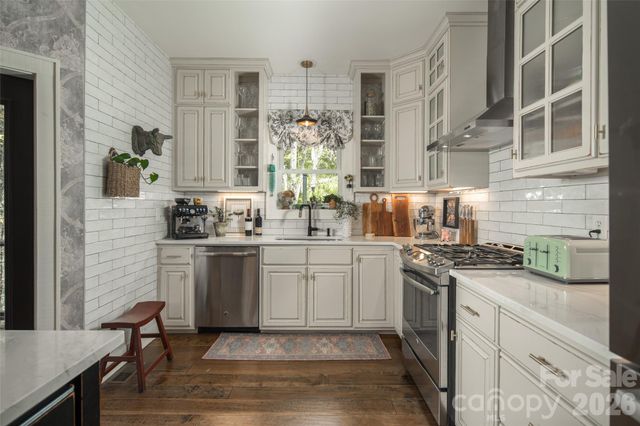 497 Black Locust Circle, Blowing Rock, NC 28605