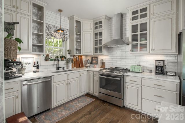 497 Black Locust Circle, Blowing Rock, NC 28605