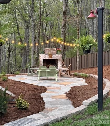 497 Black Locust Circle, Blowing Rock, NC 28605