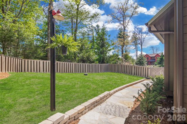 497 Black Locust Circle, Blowing Rock, NC 28605