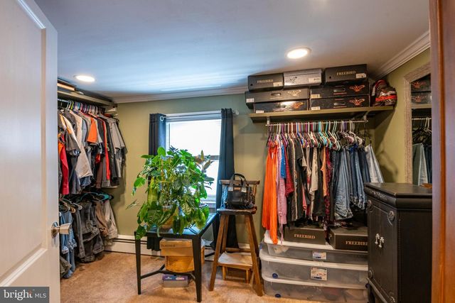 325 S 3RD ST, Hamburg, PA 19526