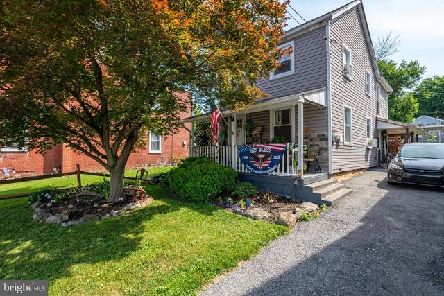 325 S 3RD ST, Hamburg, PA 19526