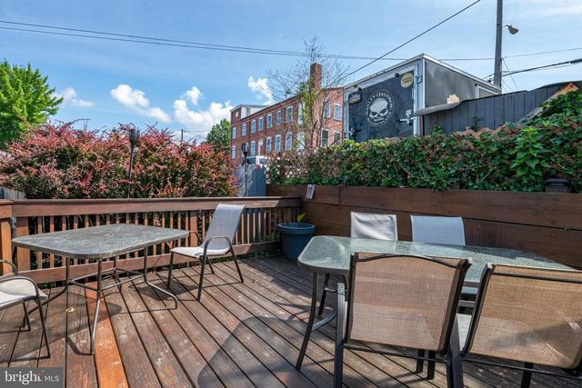 325 S 3RD ST, Hamburg, PA 19526