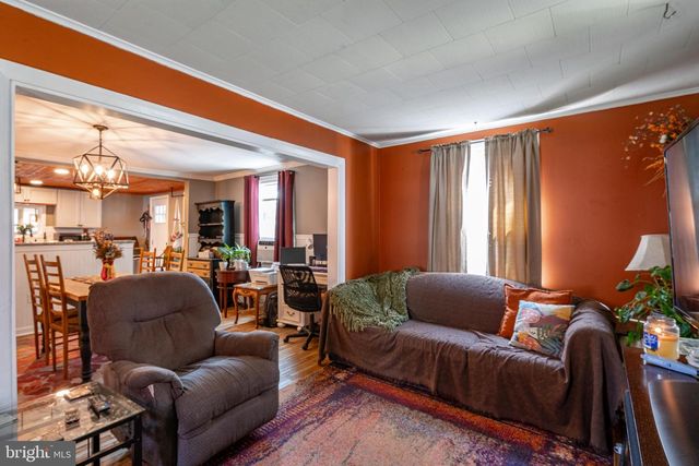 325 S 3RD ST, Hamburg, PA 19526