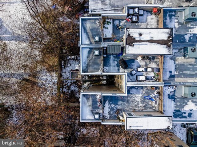 1910 INGERSOLL ST, Philadelphia, PA 19121