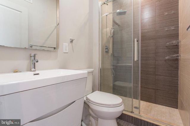 1910 INGERSOLL ST, Philadelphia, PA 19121