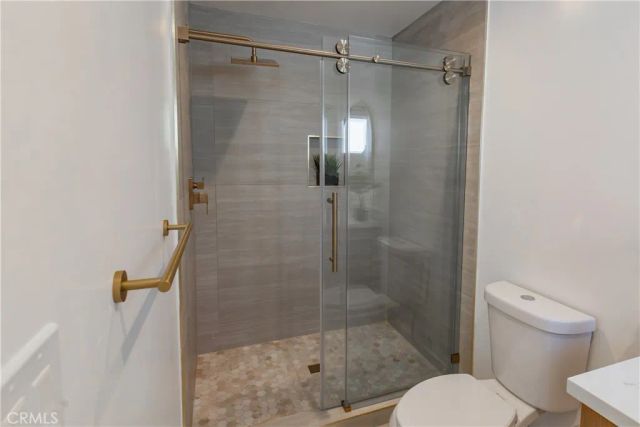 1615 W 67th, Los Angeles, CA 90047