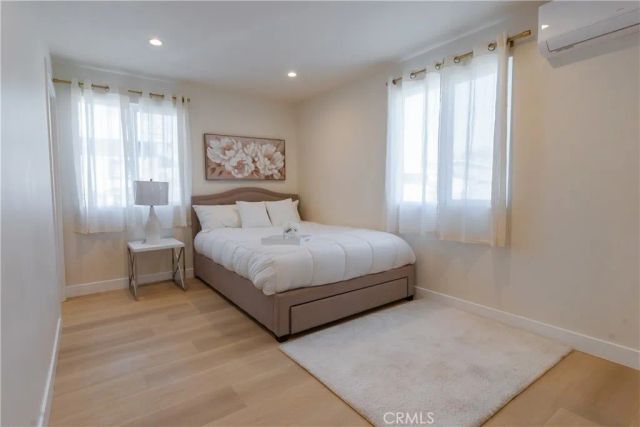 1615 W 67th, Los Angeles, CA 90047