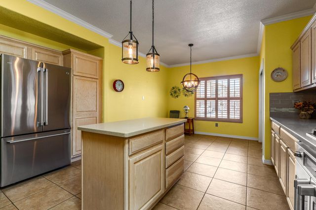 10524 Bilboa Street NW, Albuquerque, NM 87114