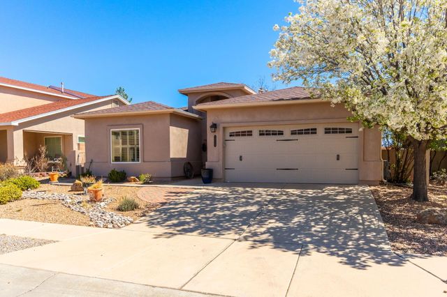 10524 Bilboa Street NW, Albuquerque, NM 87114