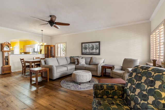 10524 Bilboa Street NW, Albuquerque, NM 87114