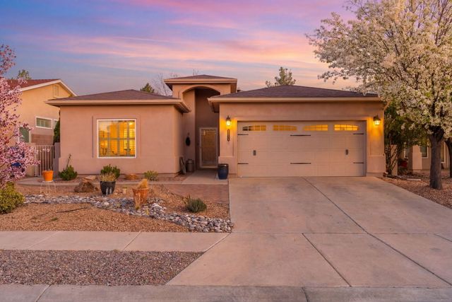 10524 Bilboa Street NW, Albuquerque, NM 87114