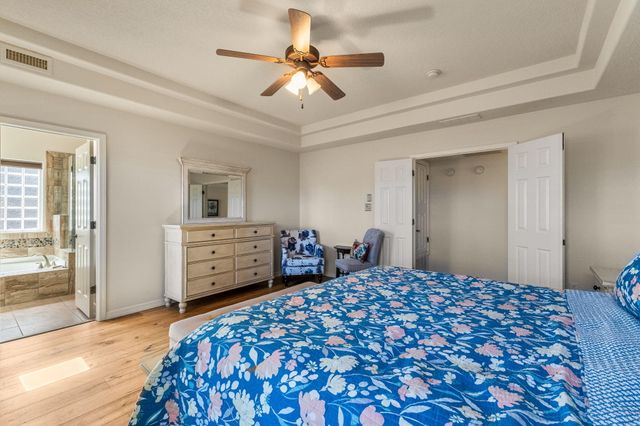 10524 Bilboa Street NW, Albuquerque, NM 87114