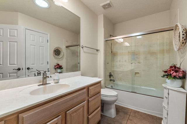 10524 Bilboa Street NW, Albuquerque, NM 87114