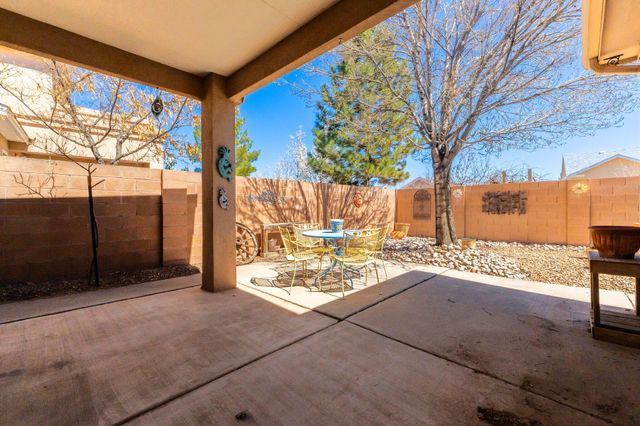 10524 Bilboa Street NW, Albuquerque, NM 87114