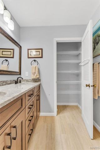 1531 Birnamwood Trail Drive, Twin Oaks, MO 63021