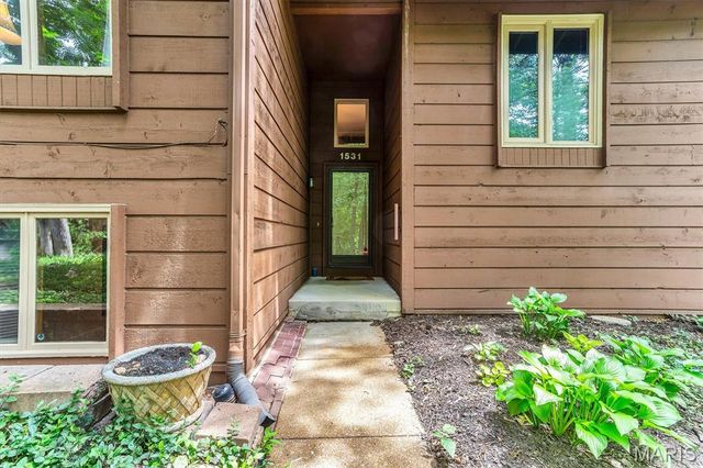 1531 Birnamwood Trail Drive, Twin Oaks, MO 63021