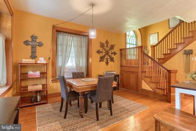 9931 JONESTOWN RD, Grantville, PA 17028