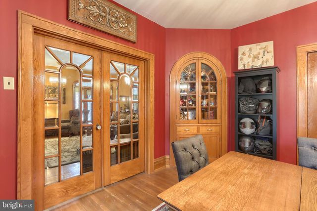 9931 JONESTOWN RD, Grantville, PA 17028
