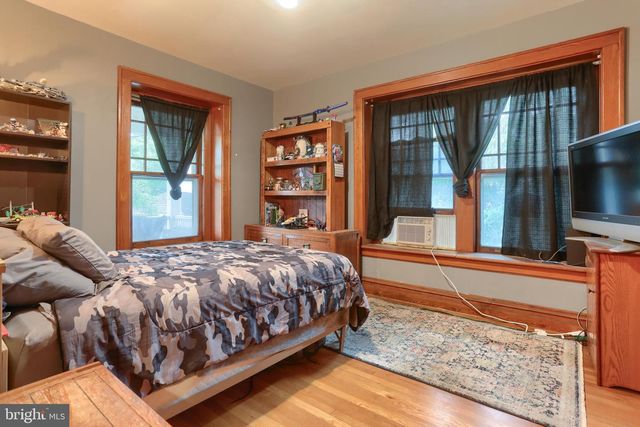 9931 JONESTOWN RD, Grantville, PA 17028