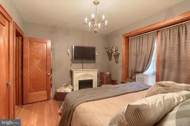 9931 JONESTOWN RD, Grantville, PA 17028