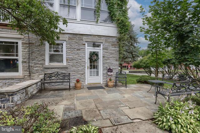 9931 JONESTOWN RD, Grantville, PA 17028