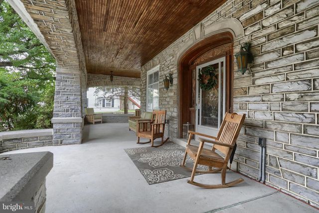 9931 JONESTOWN RD, Grantville, PA 17028