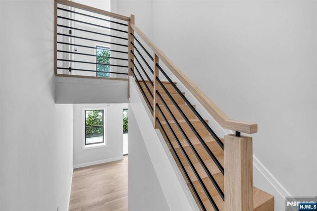 163 Delaware Avenue 2, Jersey City, NJ 07306