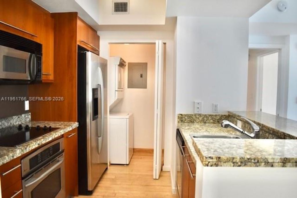 110 Washington Ave 1710, Miami Beach, FL 33139