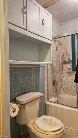 307 Old Liberty Road, Asheboro, NC 27203