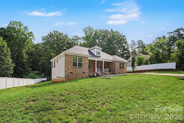 1473 Morningside Drive, Iron Station, NC 28080