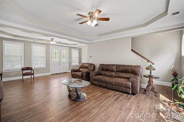 1473 Morningside Drive, Iron Station, NC 28080