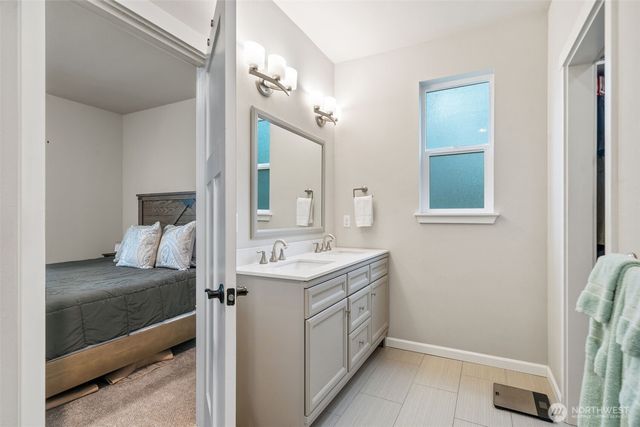 20 E Laurel Park, Union, WA 98592