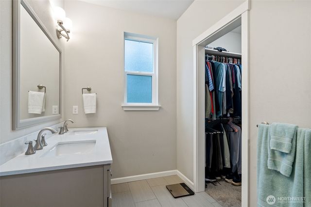 20 E Laurel Park, Union, WA 98592