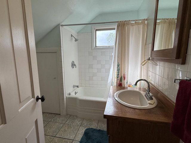 924 Euclid Avenue, Beloit, WI 53511