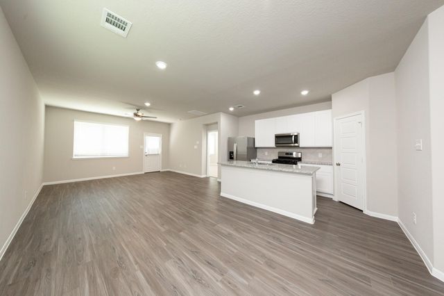 3874 Avalon Lane, Conroe, TX 77301