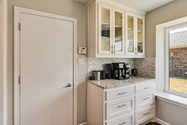 17628 Medina Drive, Dallas, TX 75287
