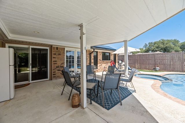 17628 Medina Drive, Dallas, TX 75287