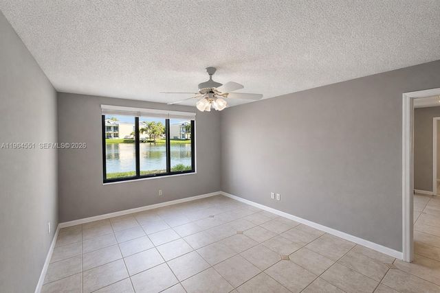 10722 W Clairmont Cir 102, Tamarac, FL 33321