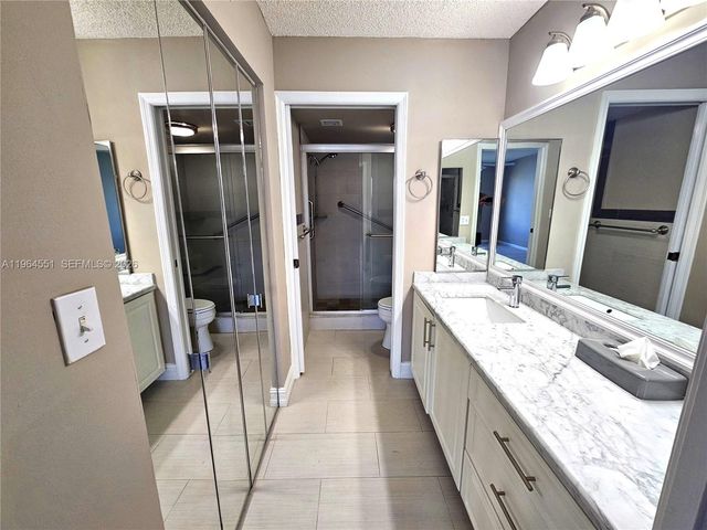 10722 W Clairmont Cir 102, Tamarac, FL 33321