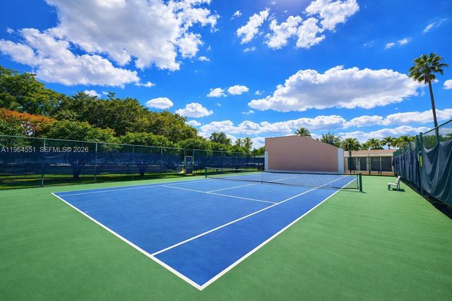 10722 W Clairmont Cir 102, Tamarac, FL 33321